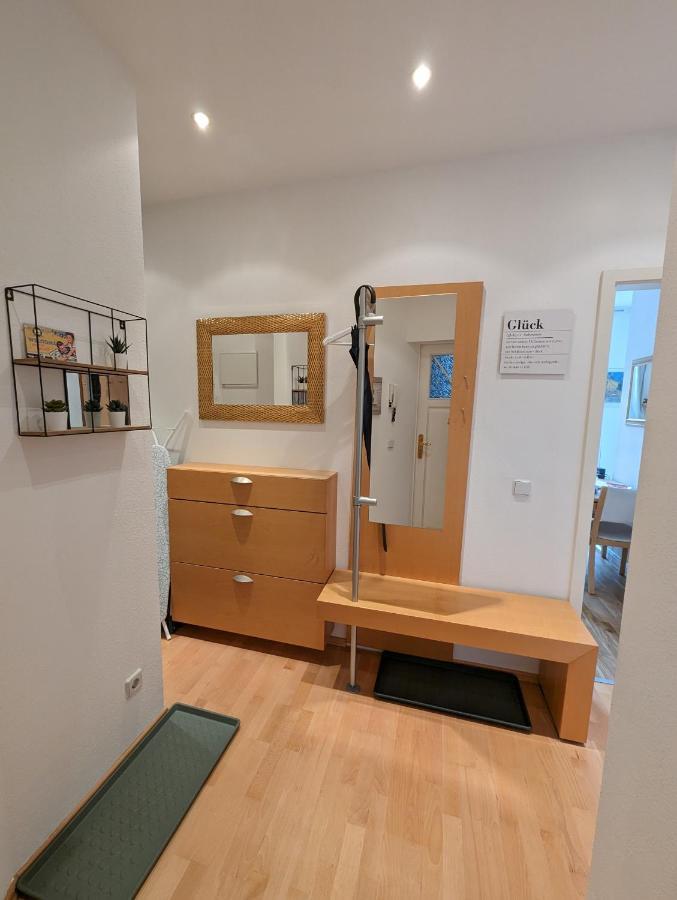 Saxonia De Luxe: Modern 2-Room Apartment with Parking in Chemnitz Exterior photo